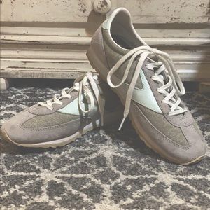 Brooks running shoes